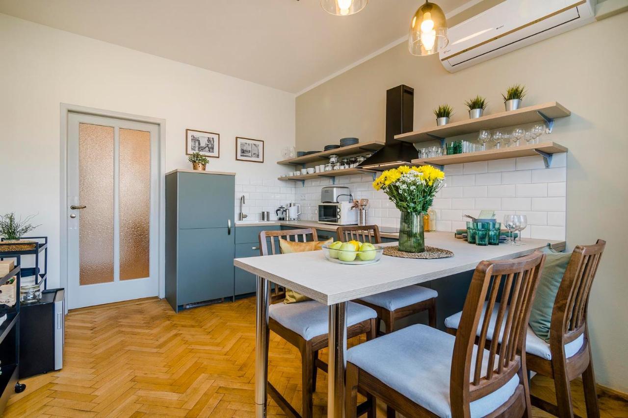 Apt In Center Prague Great View By Michal&Friends ภายนอก รูปภาพ